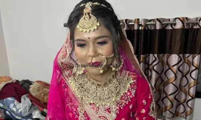 Priti  Makeup  Artist